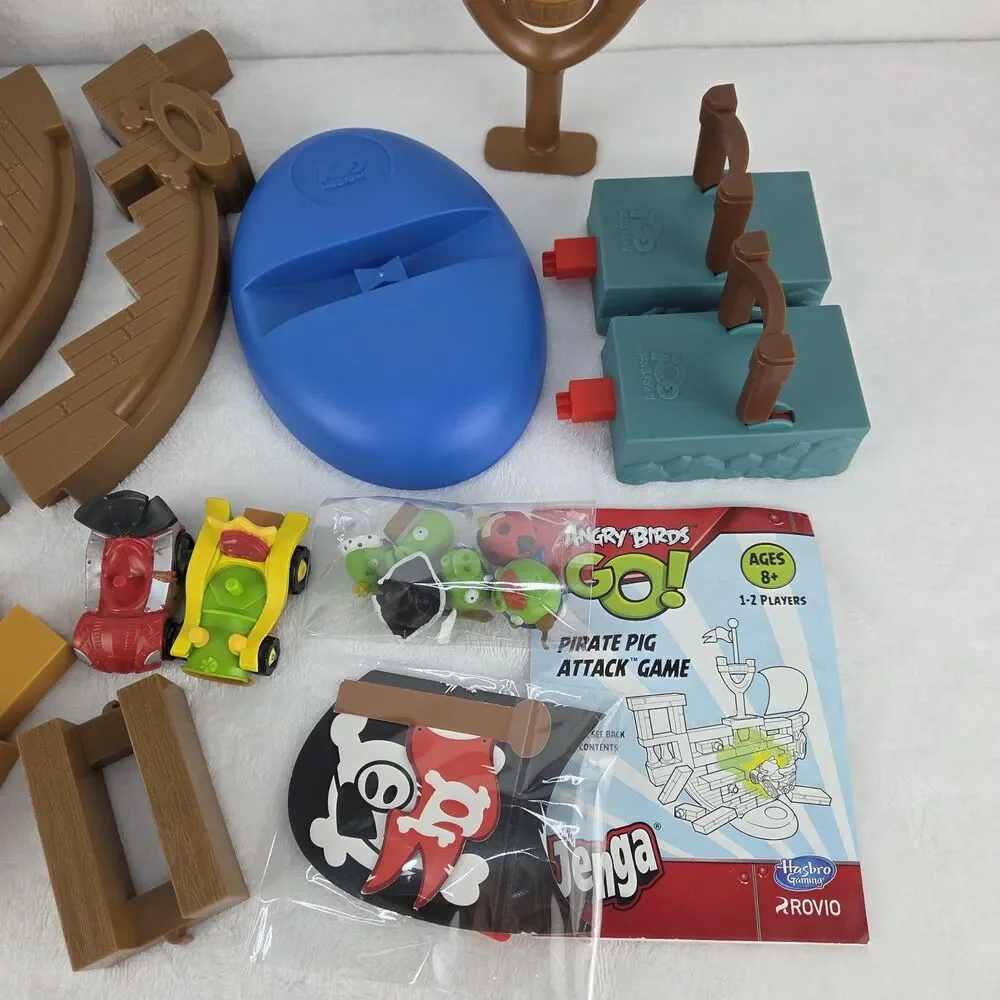 Angry Birds Go Jenga Pirate Pig Attack Game COMPLETE Hasbro‎ Gaming 2013 Rovio